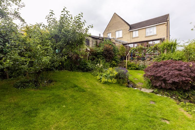 3 bed semidetached house for sale in South Valley Drive, Colne BB8, £