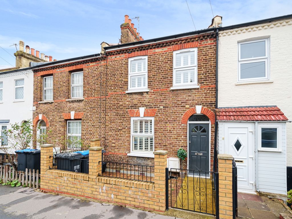 2 bed terraced house for sale in Denmark Road, London SE25, £499,999