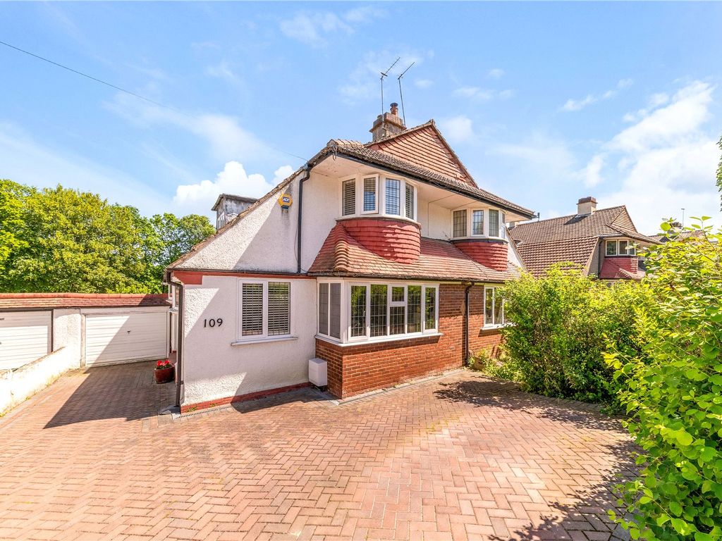 4 bed semidetached house for sale in Ridgeway Drive, Bromley BR1 Zoopla