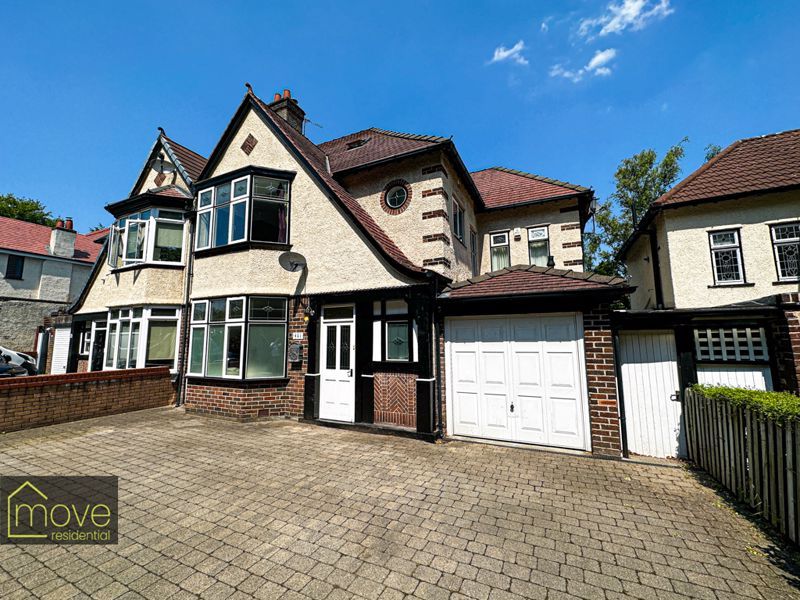 5 bed semidetached house for sale in Woolton Road, Woolton, Liverpool