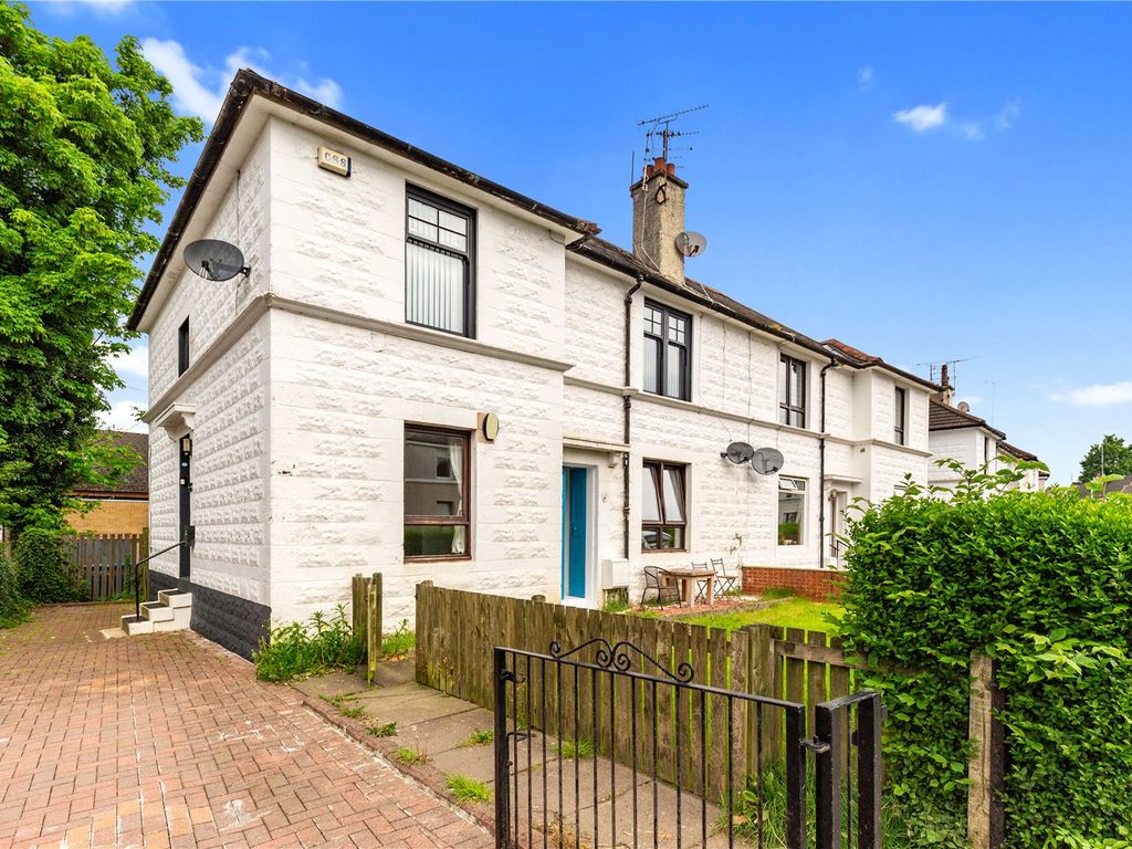 2 bed flat for sale in Alness Crescent, Glasgow G52, £99,000 Zoopla