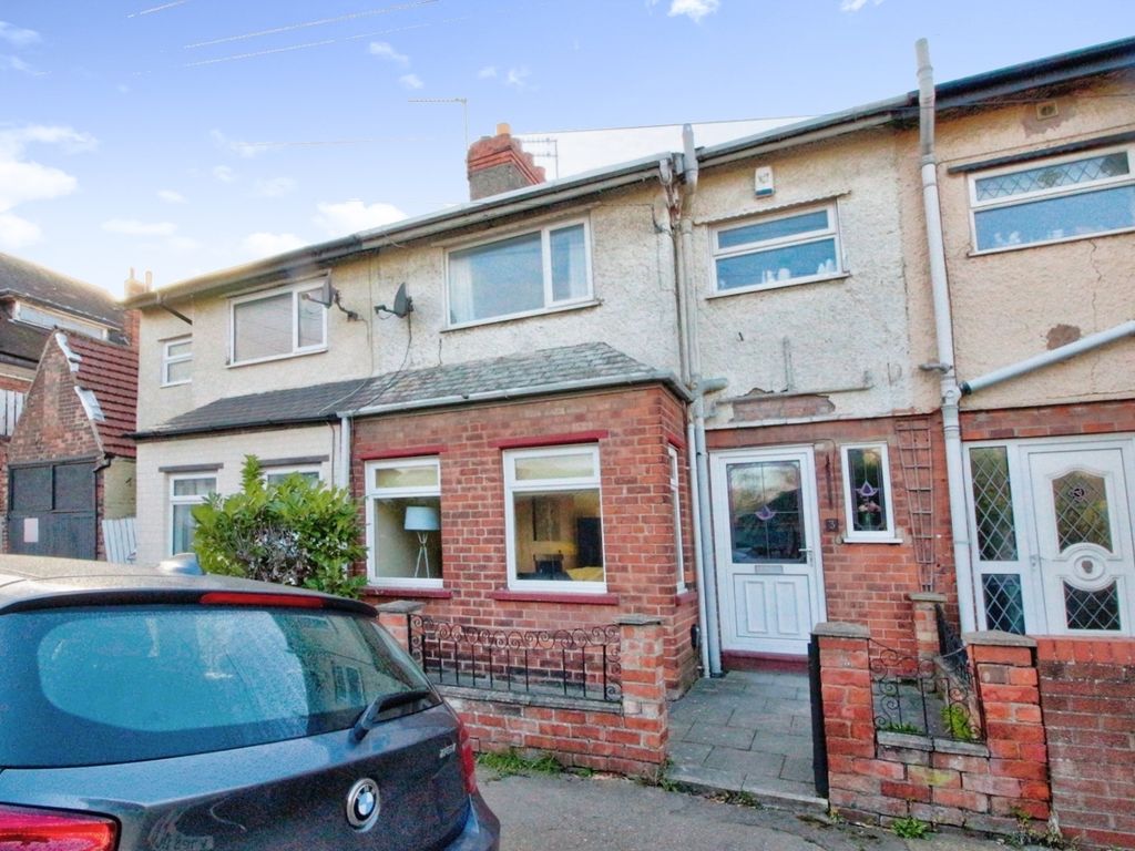 3 bed terraced house for sale in Elsiemere Walk, Anlaby Common, Hull