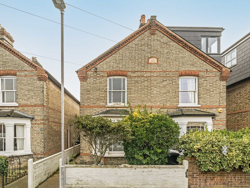 3 bed semidetached house for sale in Shortlands Road, Kingston Upon