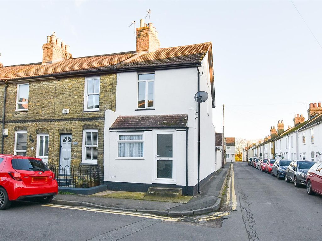 2 bed end terrace house for sale in Victoria Street, Eccles, Aylesford