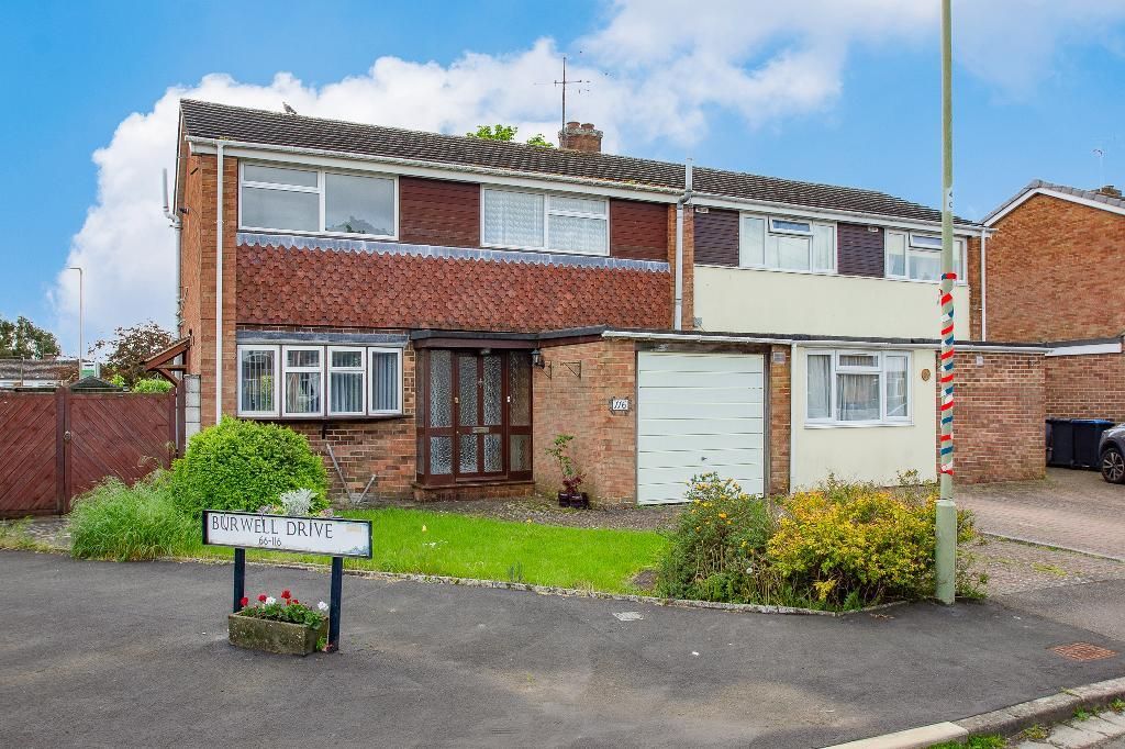 3 bed semidetached house to rent in Burwell Drive, Witney, Oxfordshire