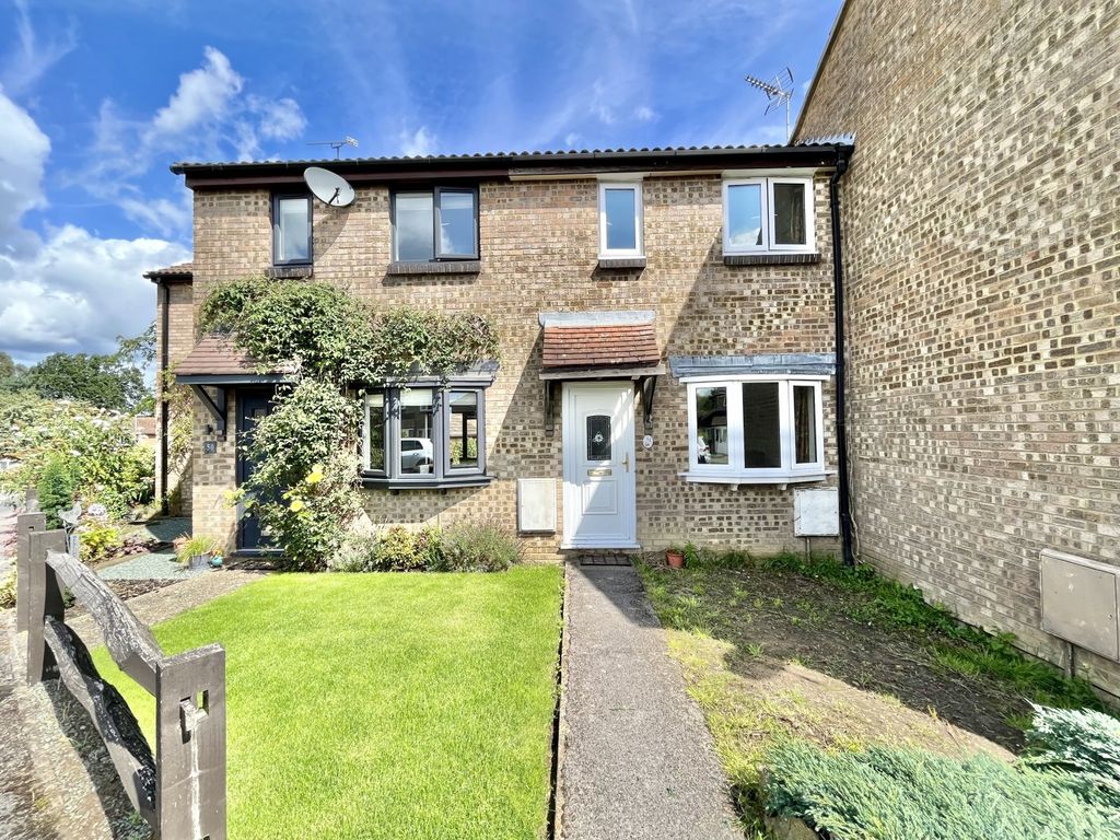 2 bed terraced house for sale in Wargrove Drive, College Town