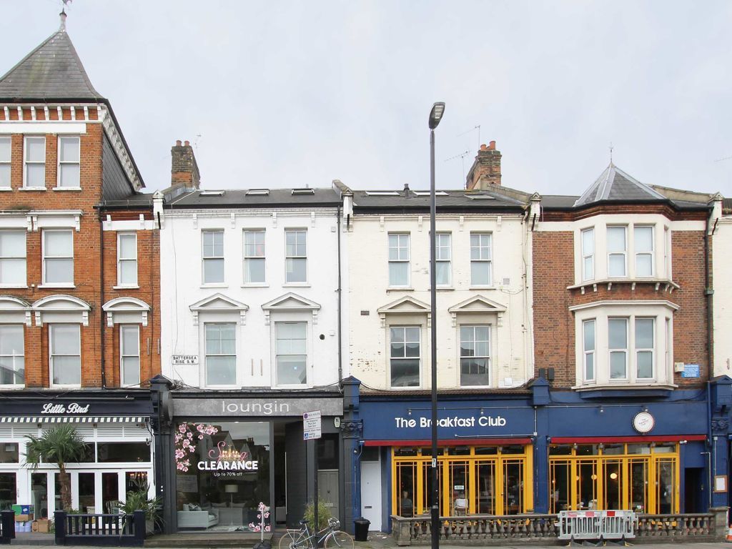 1 bed flat to rent in Battersea Rise, London SW11, £1,452 pcm Zoopla