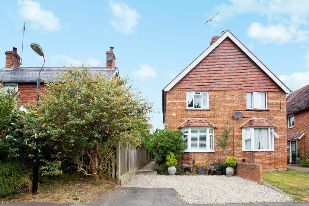 3 bed semidetached house for sale in Dorothy Avenue, Cranbrook, Kent
