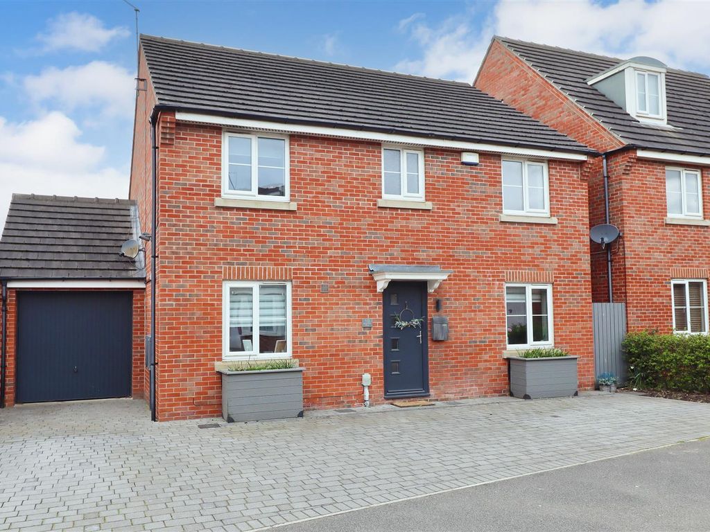 4 bed detached house for sale in Kingscroft Drive, Welton, Brough HU15