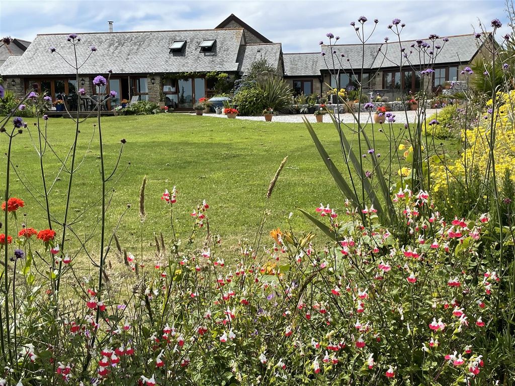 5 bed detached house for sale in Coverack Bridges, Helston TR13 Zoopla