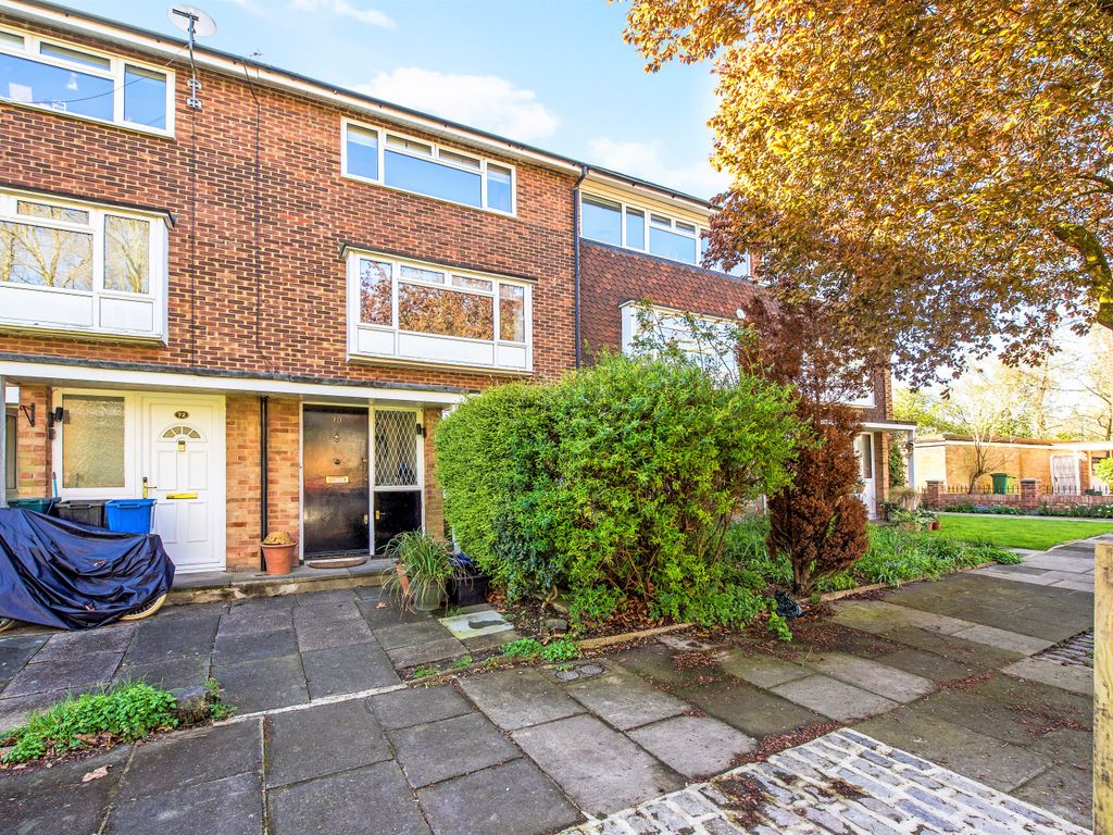 2 bed for sale in Kingfisher Drive, Richmond TW10 Zoopla