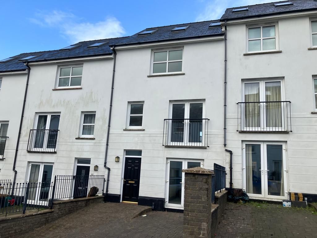 4 bed town house for sale in Kensington Gardens, Haverfordwest SA61, £240,000 Zoopla