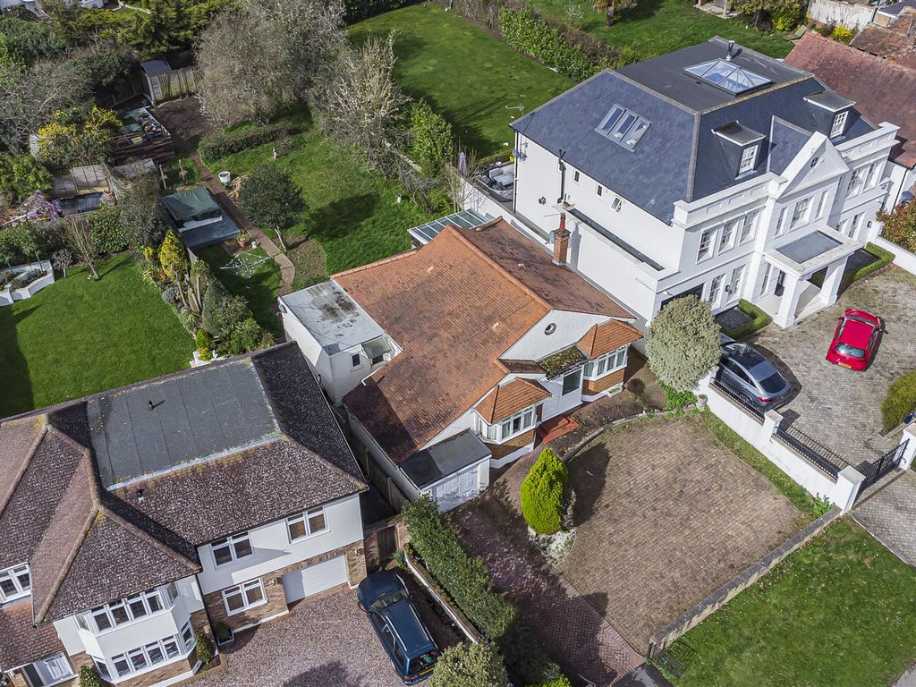 3 bed detached bungalow for sale in Tolmers Road, Cuffley, Potters Bar