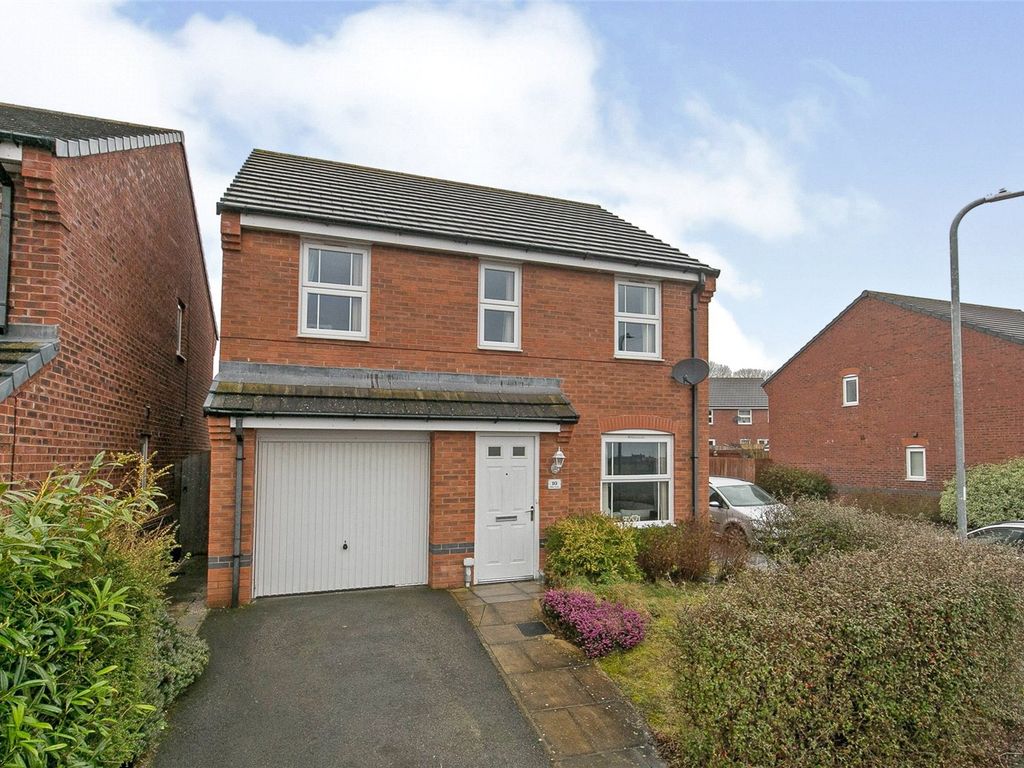 3 bed detached house for sale in Clifton Avenue, Brymbo, Wrexham