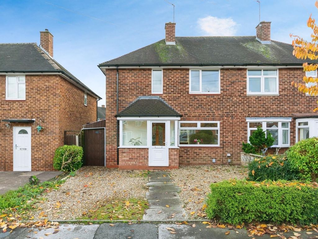 3 bed semidetached house for sale in Blenheim Road, Shirley, Solihull