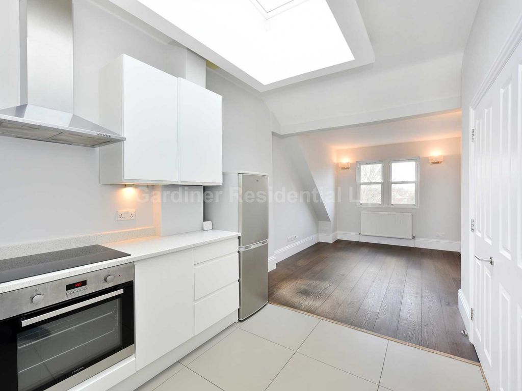 2 bed flat to rent in Grange Park, Ealing W5 Zoopla