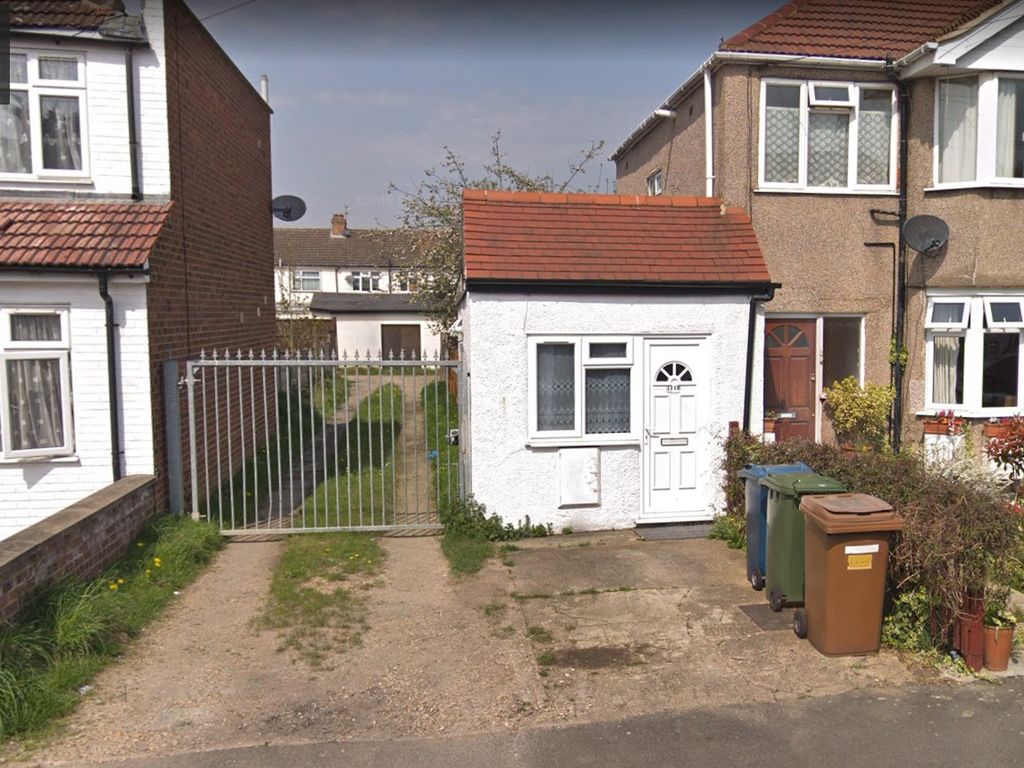 1 bed flat for sale in Ruskin Gardens, Kenton HA3 Zoopla