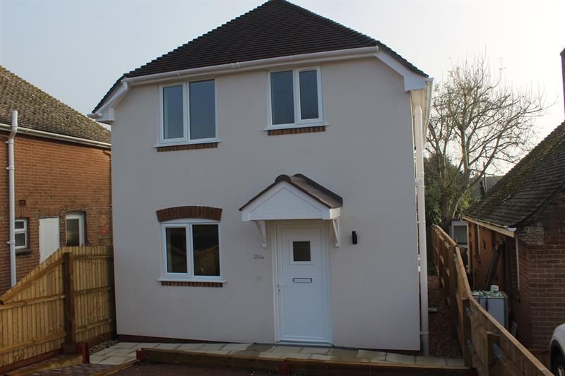 3 bed detached house to rent in Wareham Road, Lytchett Matravers, Poole