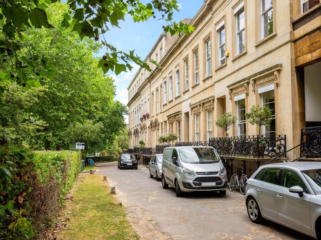 1 bed flat to rent in Royal Parade, Cheltenham GL50, £775 pcm Zoopla