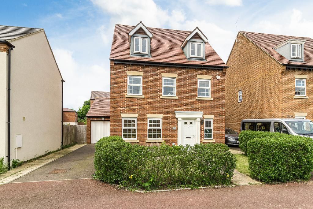 5 bed detached house for sale in Proclamation Avenue, Rothwell