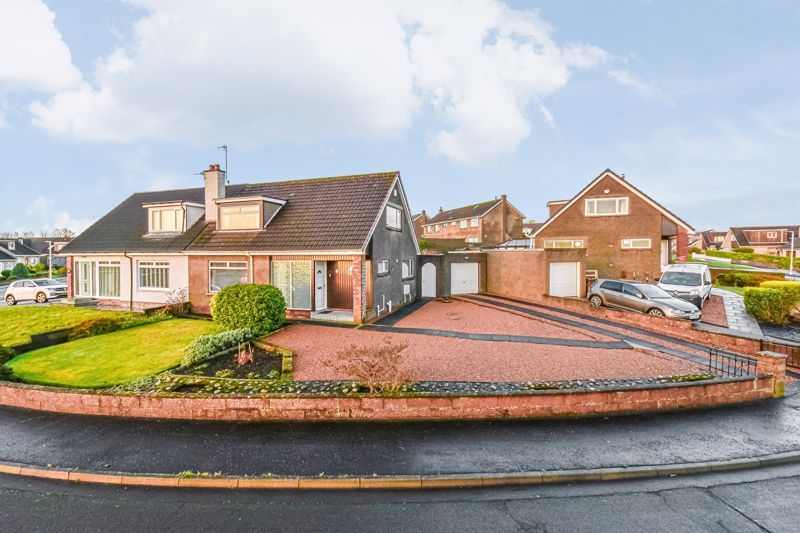 3 bed villa for sale in Cairngorm Crescent, Kirkcaldy KY2, £195,000