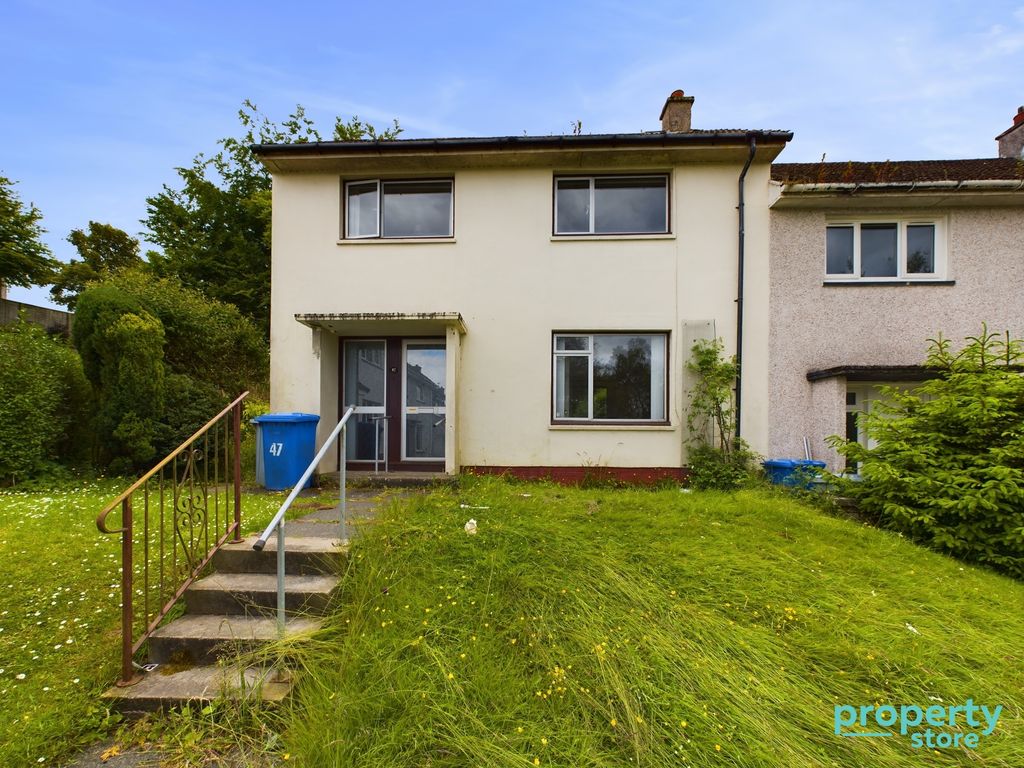 3 bed end terrace house for sale in Mungo Park, East Kilbride, South