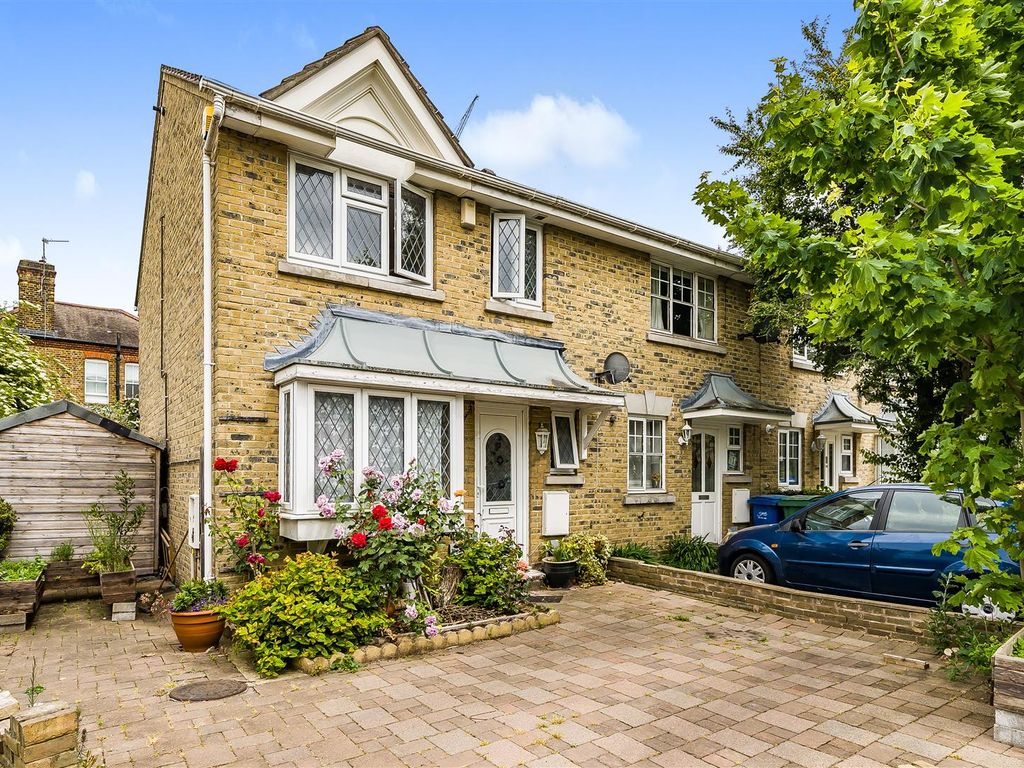 3 bed end terrace house for sale in Ann Moss Way, London SE16 Zoopla