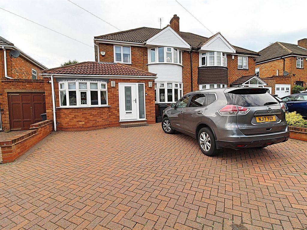 4 bed semidetached house for sale in Water Orton Road, Castle Bromwich