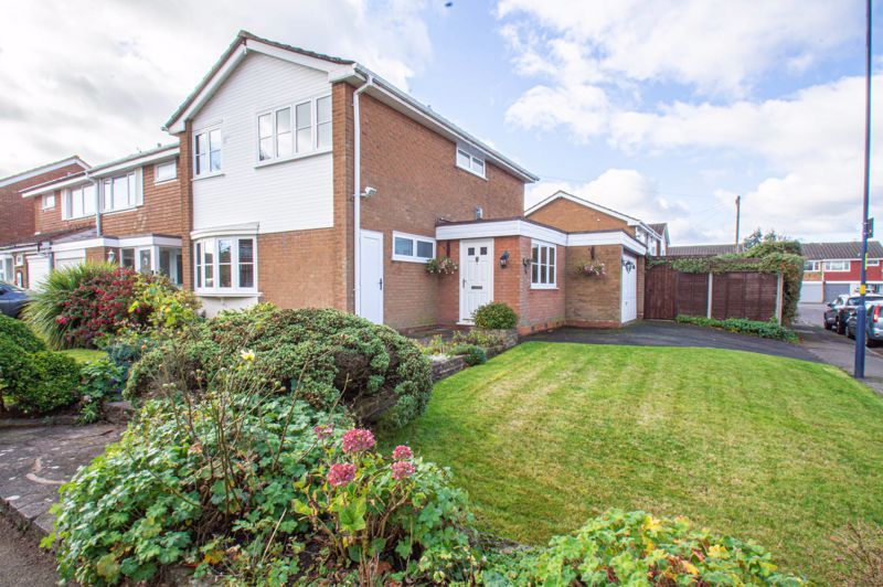 3 bed detached house for sale in Woodvale Road, Woodgate, Birmingham ...