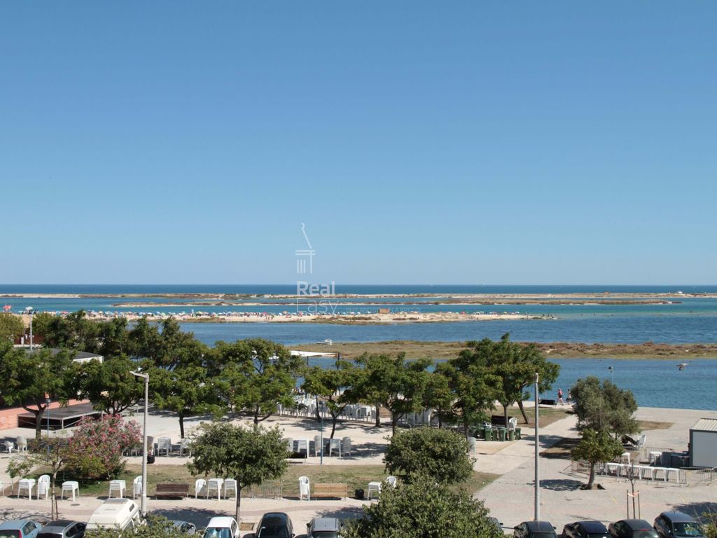 2 bed apartment for sale in Fuseta, Moncarapacho E Fuseta, Algarve, £