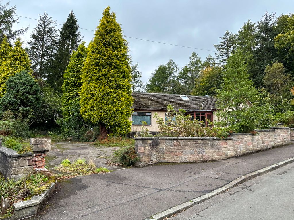 5 bed cottage for sale in Forest Road, Dunfermline KY12, £150,000 Zoopla