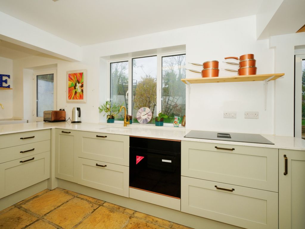 Lowden Hill, Chippenham SN15  