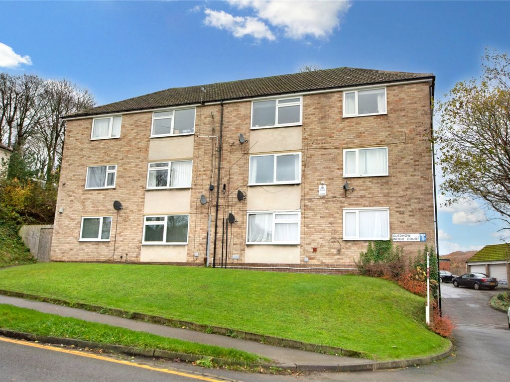 2 bed flat for sale in Gledhow Wood Court, Gledhow Wood Road, Roundhay
