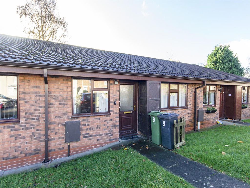 2 bed semidetached bungalow for sale in Meakin Street, Hasland
