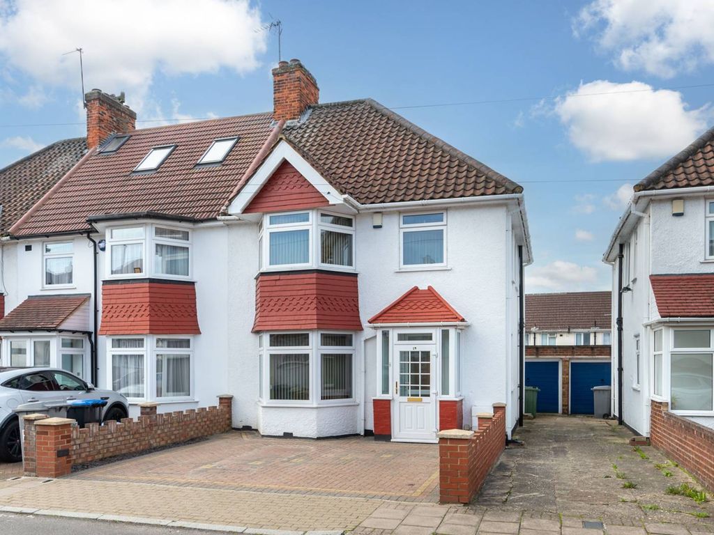 3 bed end terrace house for sale in Nettleden Avenue, Wembley HA9, £