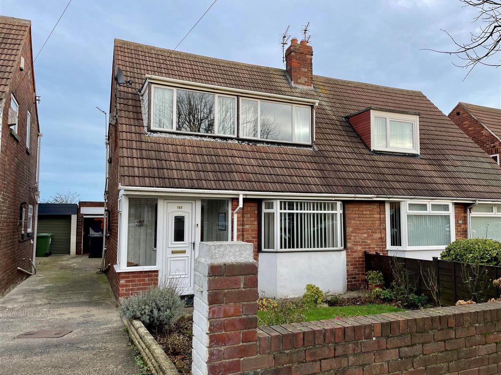 3 bed semidetached house for sale in Bamburgh Avenue, South Shields