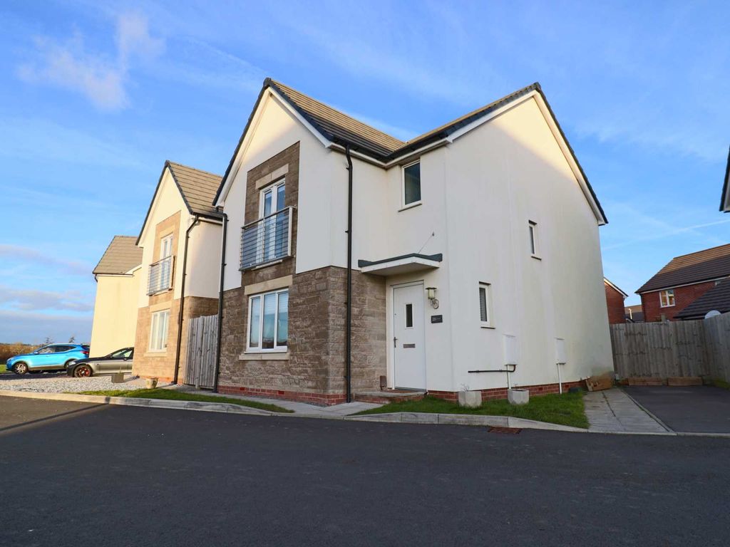 3 bed detached house for sale in Peritrack Lane, Haywood Village BS24