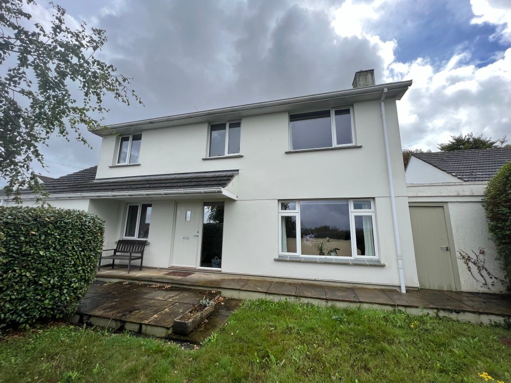 4 bed detached house to rent in Park View, Truro TR1 Zoopla