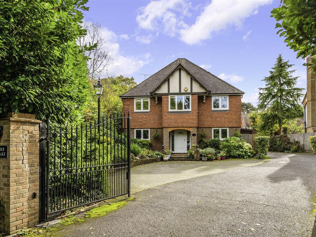 5 bed detached house for sale in Tadworth Street, Tadworth KT20 Zoopla