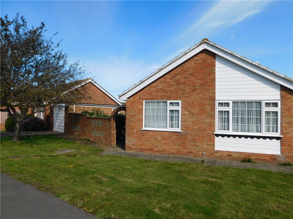 2 bed bungalow for sale in Golding Road, Eastbourne, East Sussex BN23