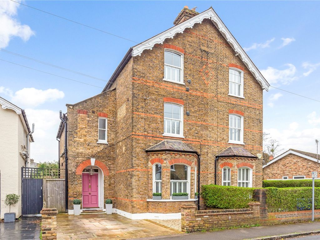 4 bed semidetached house for sale in Montagu Road, Datchet, Berkshire