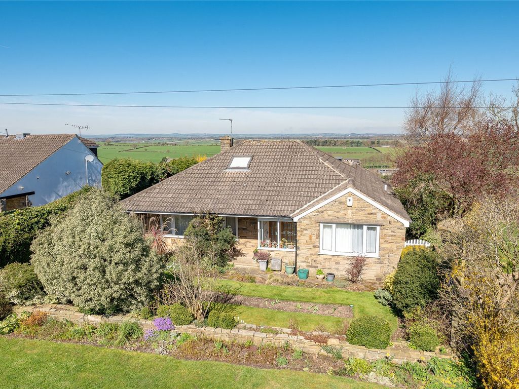4 bed bungalow for sale in Blackmoor Lane, Bardsey LS17 Zoopla