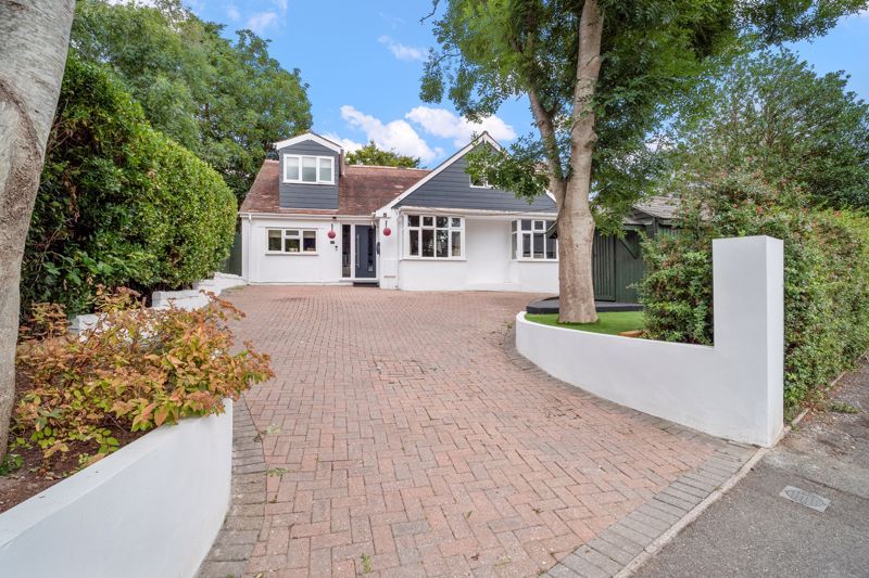 5 bed detached house for sale in Springfield Road, Weymouth DT3 Zoopla