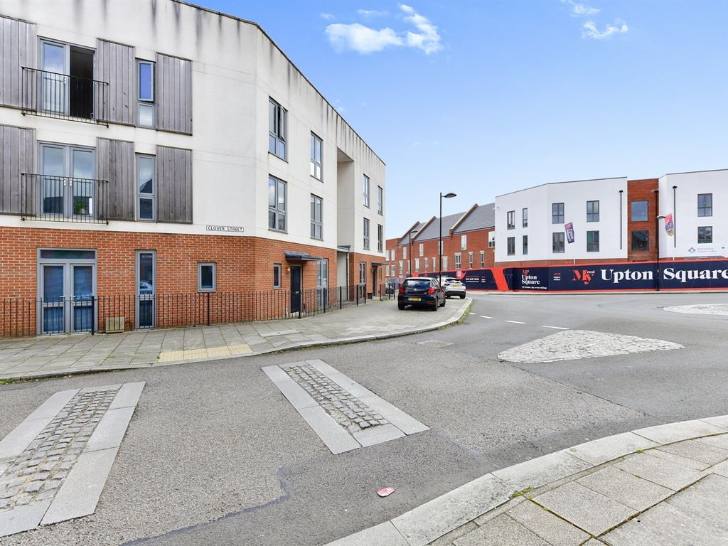 2 bed flat for sale in High Street, Upton, Northampton NN5 Zoopla