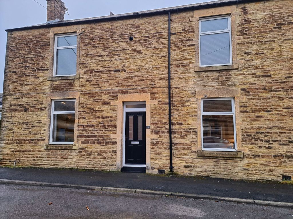 3 bed semidetached house for sale in Hope Street, Blackhill, Consett