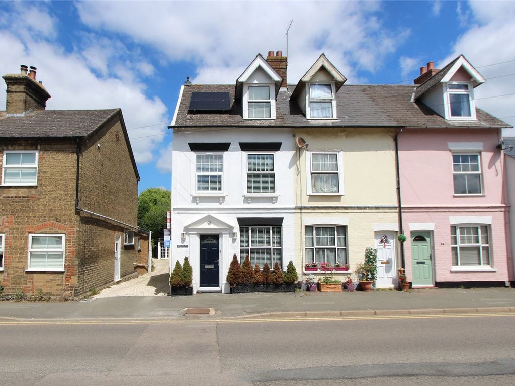 3 bed end terrace house for sale in Cambridge Street, Godmanchester