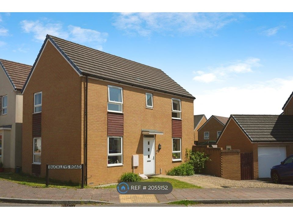3 bed detached house to rent in Buckleys Road, Patchway, Bristol BS34