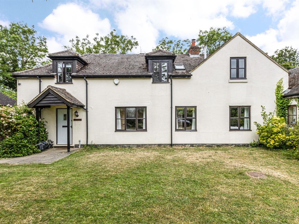 4 bed semidetached house for sale in Chiddingstone Causeway, Tonbridge