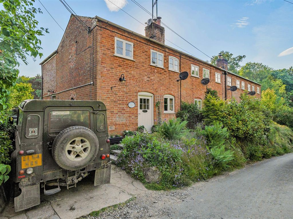 2 bed terraced house for sale in Low Road, Little Cheverell, Devizes