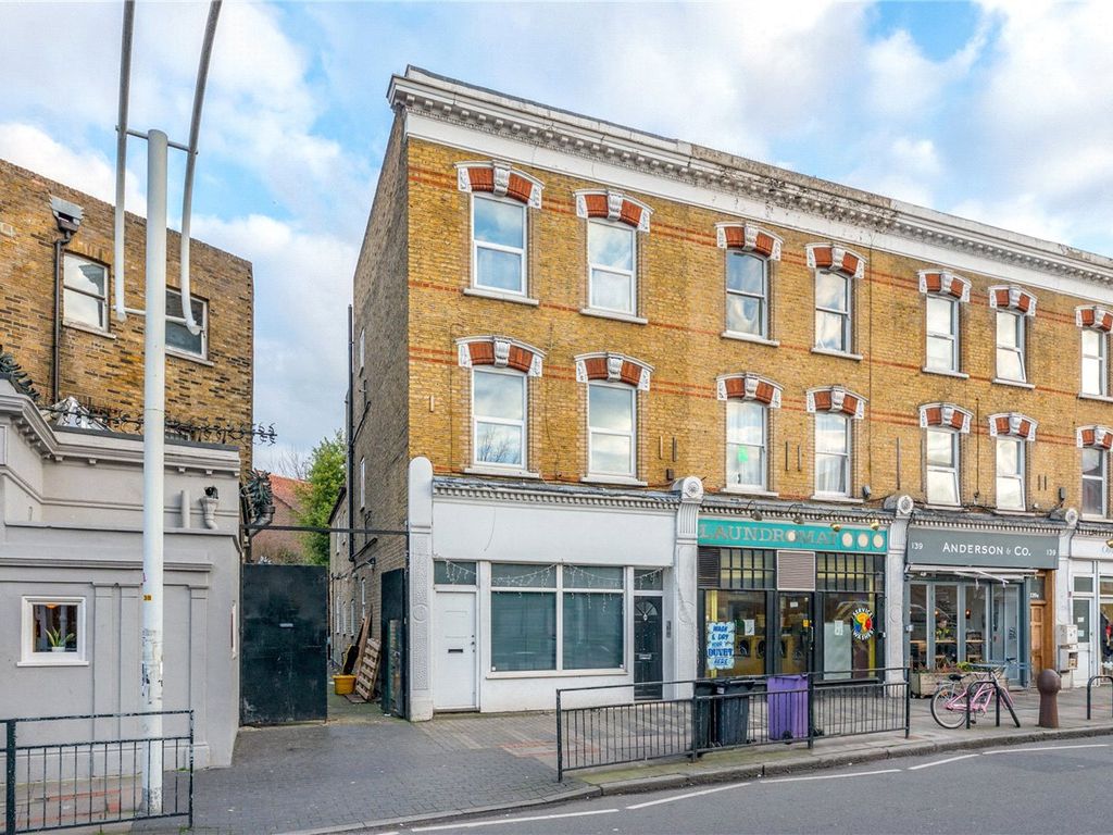 11 bed semidetached house for sale in Bellenden Road, Peckham SE15